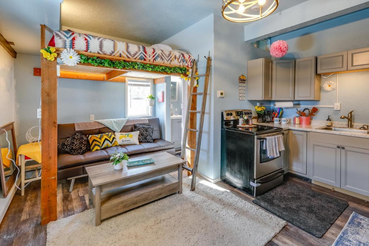 Fairbanks Vacation Rental Studio Near Downtown! Екстериор снимка